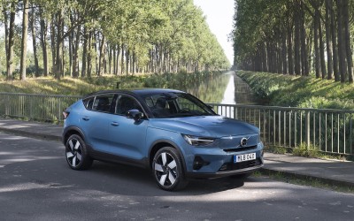 To ηλεκτρικό Volvo C40 τώρα και με 231 ίππους – Τιμή