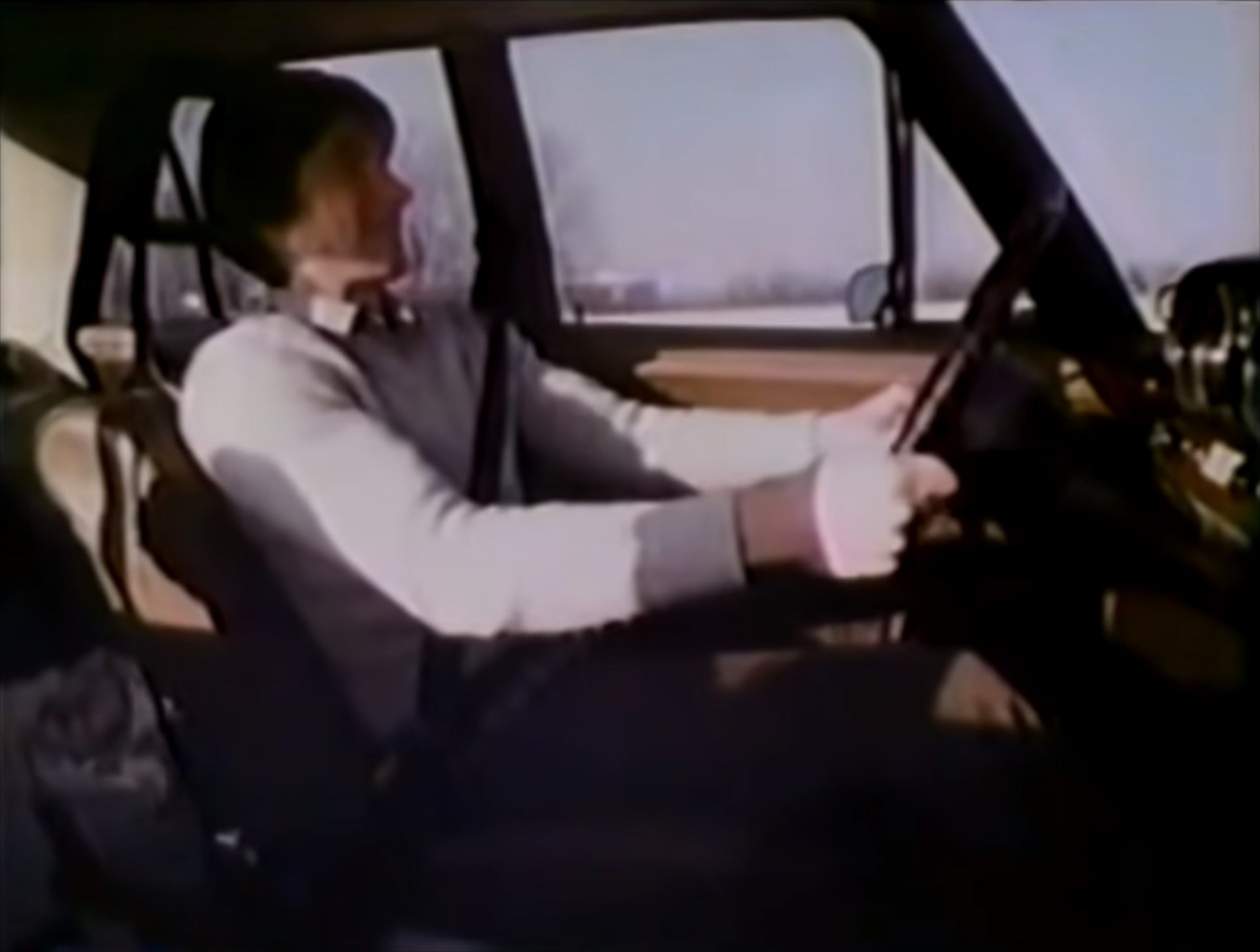 Κάποτε τα crash test γίνονταν με... ανθρώπους [video]