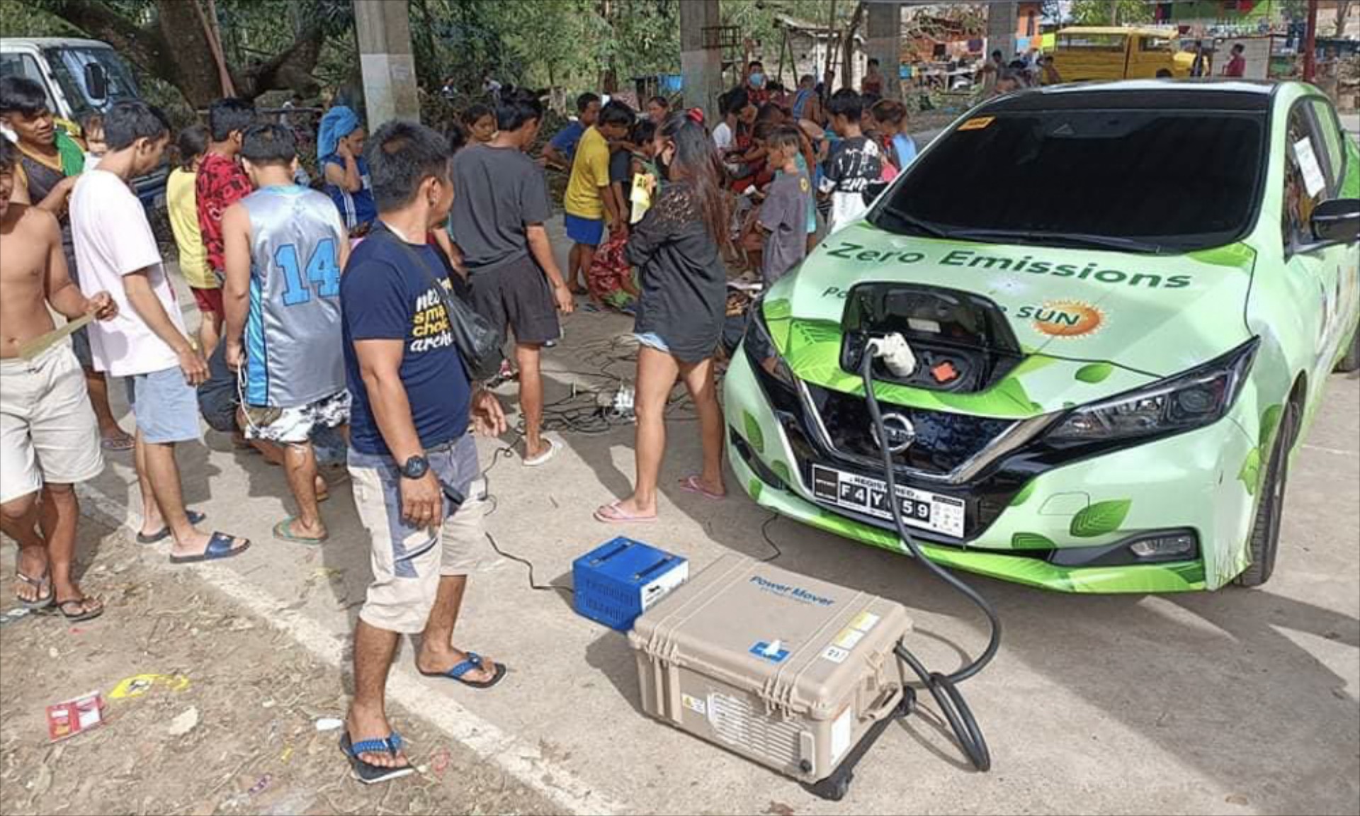 Το Nissan Leaf δίνει ενέργεια μετά από φυσικές καταστροφές 