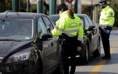Ποια 3 πράγματα απαγορεύεται να λείπουν από το αυτοκίνητό σου;