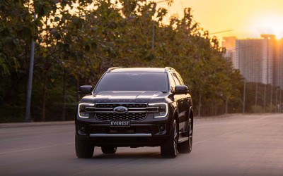 Ford Everest: Το Ranger γίνεται οικογενειακό SUV [video]