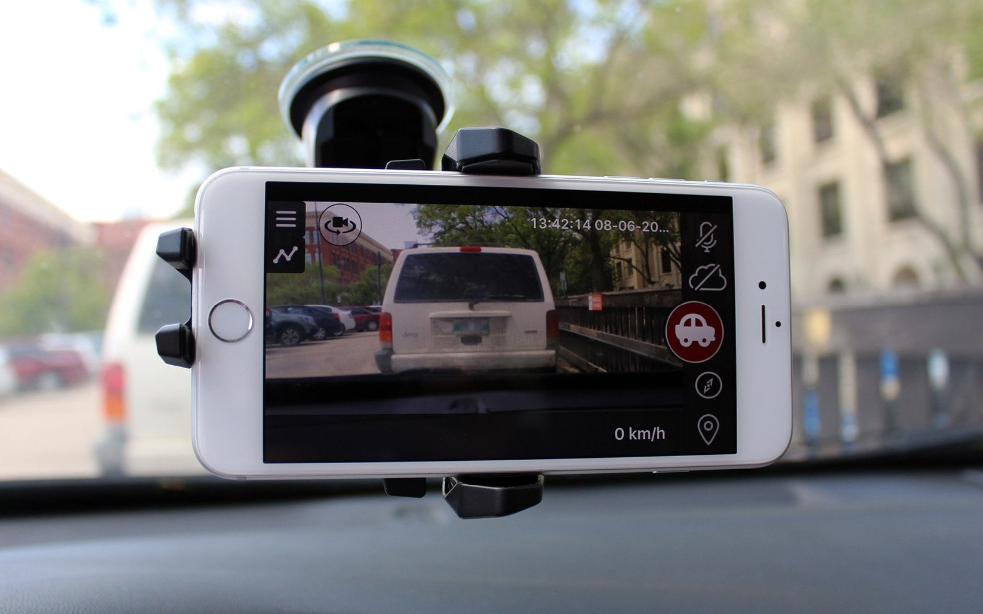 Πώς να κάνεις dashcam τo smartphone σου