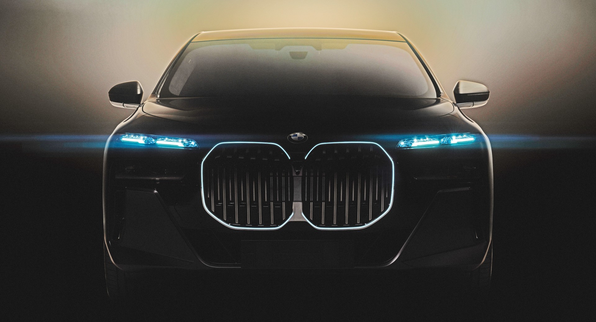 Οι πίσω επιβάτες της BMW i7 θα μπορούν να δουν -κυριολεκτικά- σινεμά!