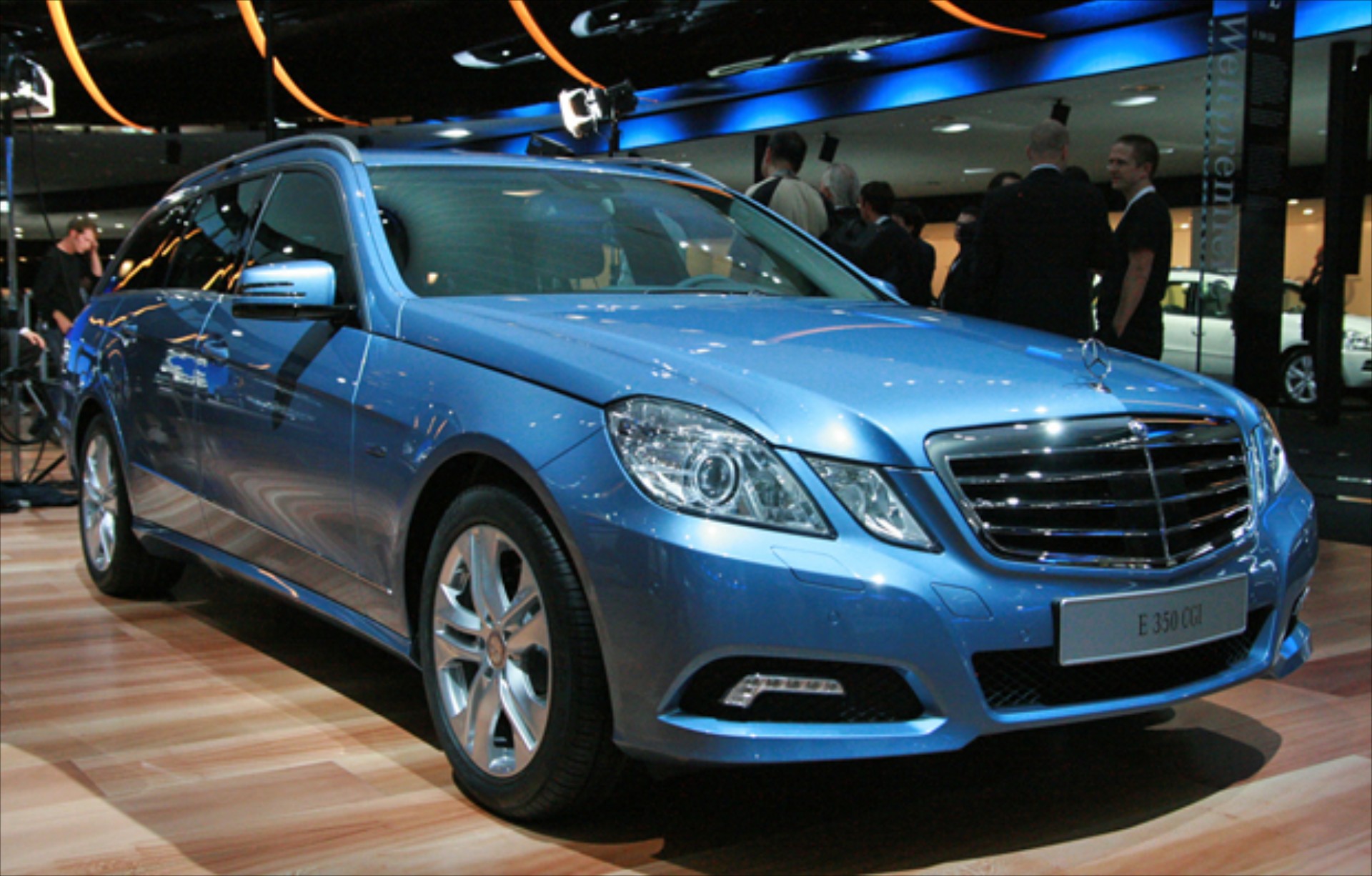 Ανάκληση 85.000 Mercedes-Benz