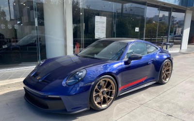 Αυτή η Porsche 911 GT3 μόλις βγήκε στους ελληνικούς δρόμους. Πόσο κοστίζει;