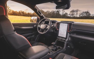 Ford Ranger Raptor: Δες τις δύο οθόνες 12