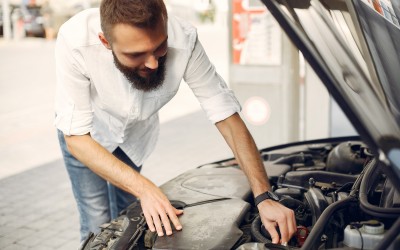 Service αυτοκινήτου: 5 τρόποι για να γλυτώσεις λεφτά