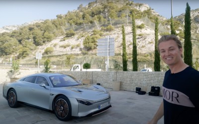 Γιατί η Mercedes-Benz δεν αφήνει τον Nico Rosberg να οδηγήσει την EQXX; [video]