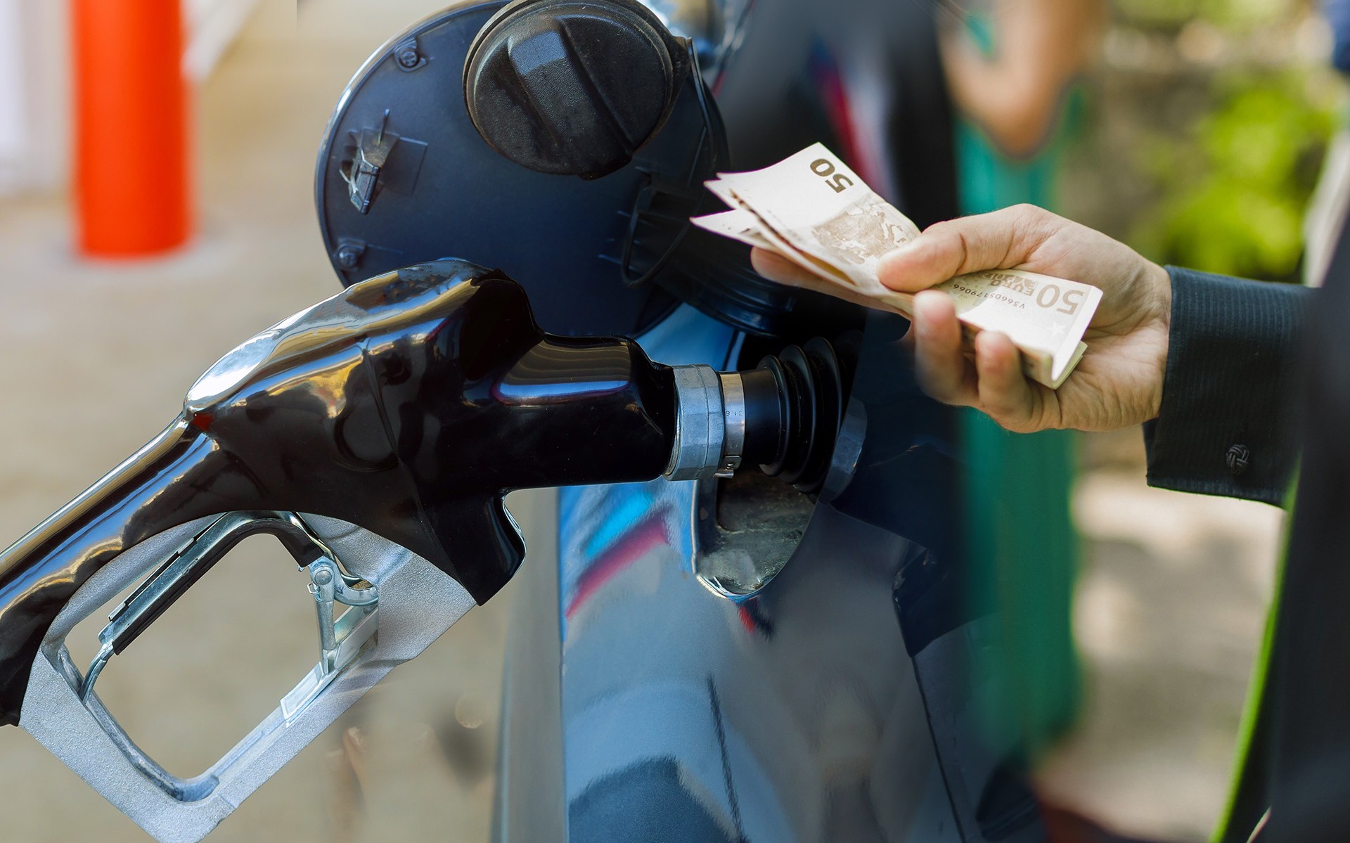 Fuel Pass 2: Πώς θα πάρεις την επιδότηση – Ποια είναι τα κριτήρια; 