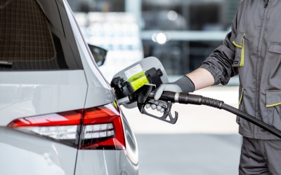 7 Μύθοι και Αλήθειες για τις τιμές των καυσίμων στην Ελλάδα