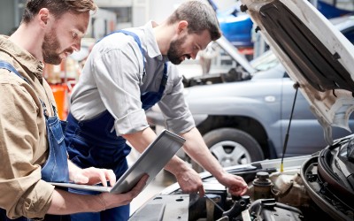 Πώς θα καταλάβεις ότι το αυτοκίνητό σου θέλει επειγόντως service!