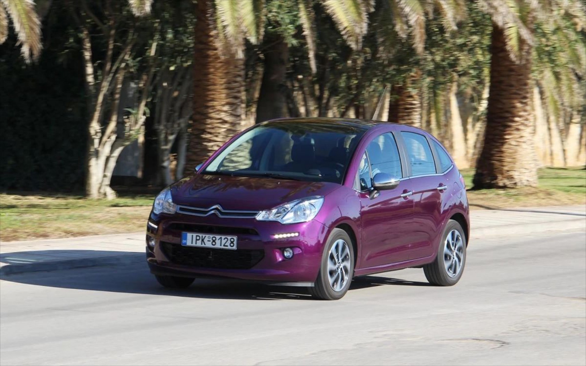 5+1 μεταχειρισμένα αυτοκίνητα με 8.000 €