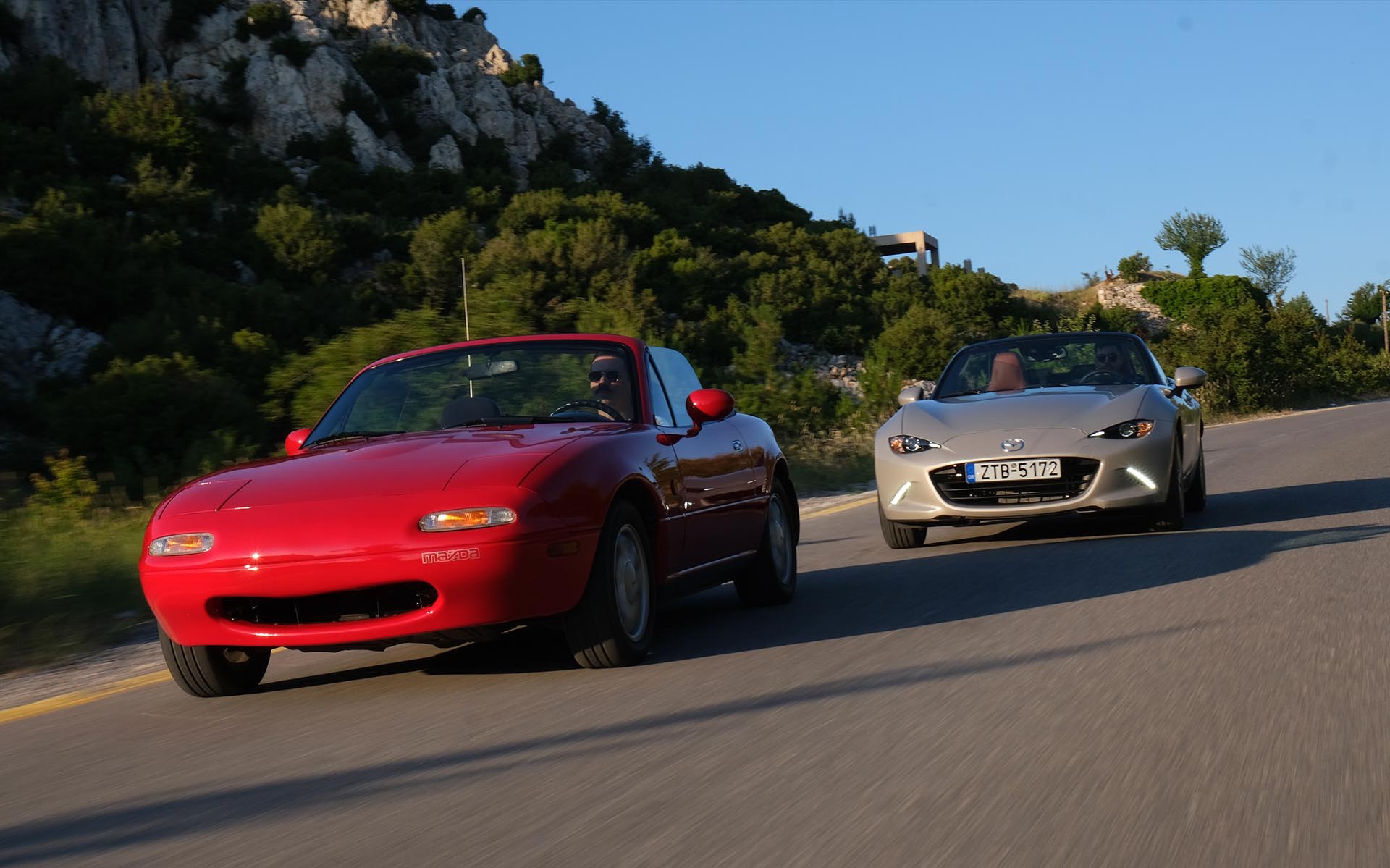 GOCAR Magazine #103: Δοκιμάζουμε τη δίλιτρη εκδοχή του Mazda MX-5