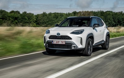 Μάχη στα μικρά SUV: Τα 13 υβριδικά της ελληνικής αγοράς