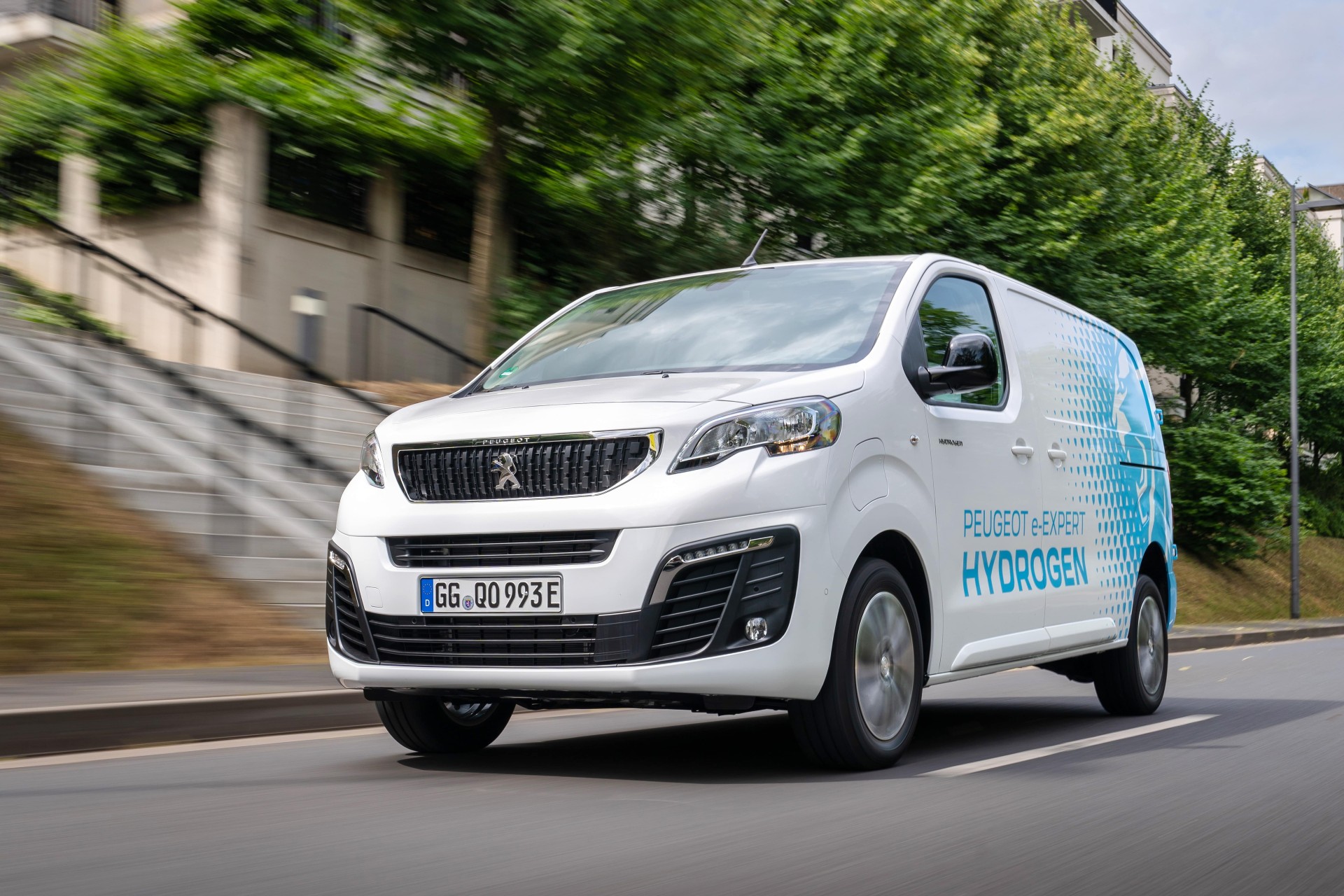 Peugeot e-Expert Hydrogen: Το νέο επαγγελματικό που καίει υδρογόνο
