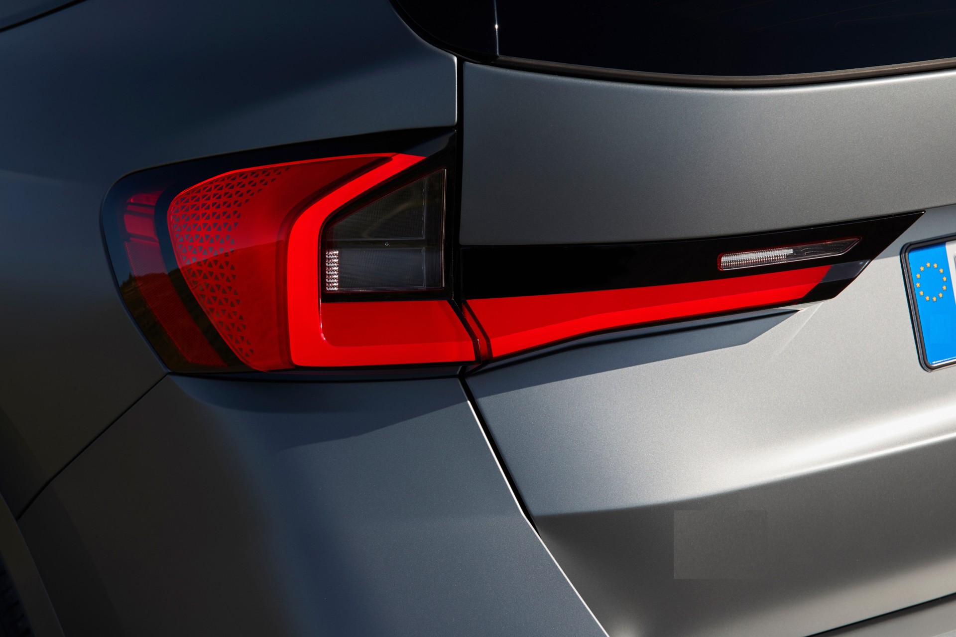 To best-seller premium SUV με χώρο αποσκευών 540 lt, πλούσιο εξοπλισμό και τιμή 39.000 € - Ποιο είναι;