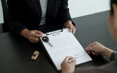 Ενοικίαση αυτοκινήτου: Οι 5 τρόποι των εταιρειών να σε χρεώσουν παραπάνω!