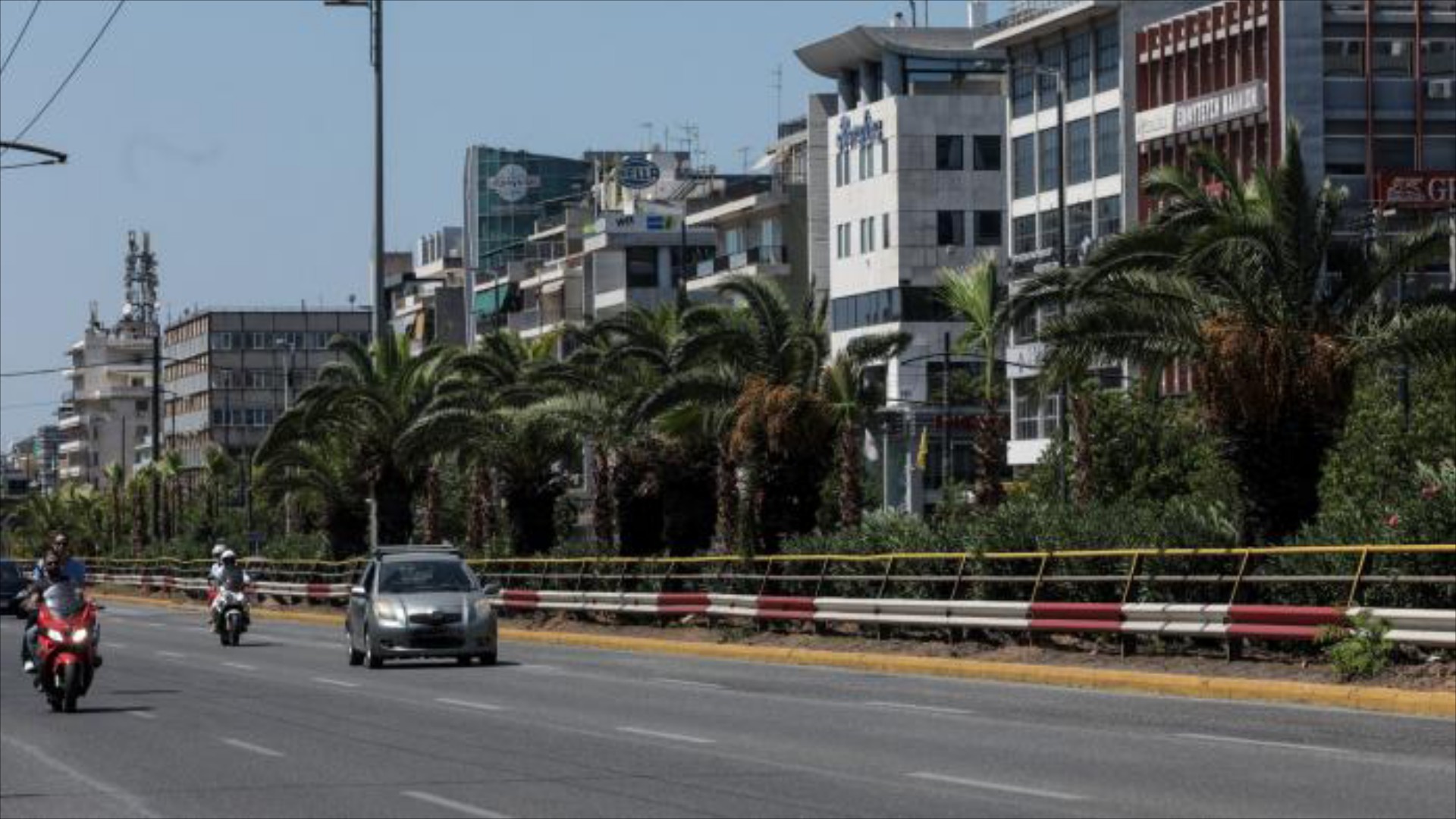 Αλλάζει πρόσωπο η Συγγρού: 300 φοίνικες στη νησίδα