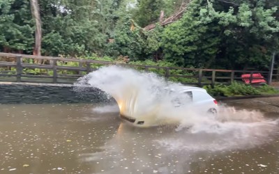 Κακοκαιρία Daniel: Τι ζημιά μπορεί να πάθει το αυτοκίνητο από τα νερά [video]