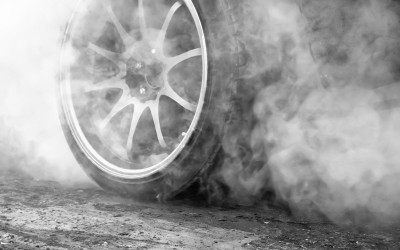 Νέο ρεκόρ Guinness στην επιτάχυνση 0-100 km/h από ηλεκτρικό [video]