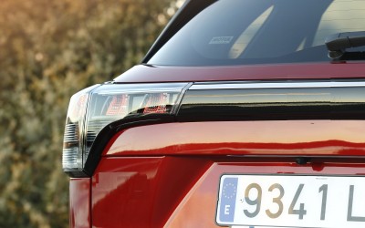 Οικογενειακό, υβριδικό SUV με τετρακίνηση και τιμή από 27.880 € - Ποιο είναι;