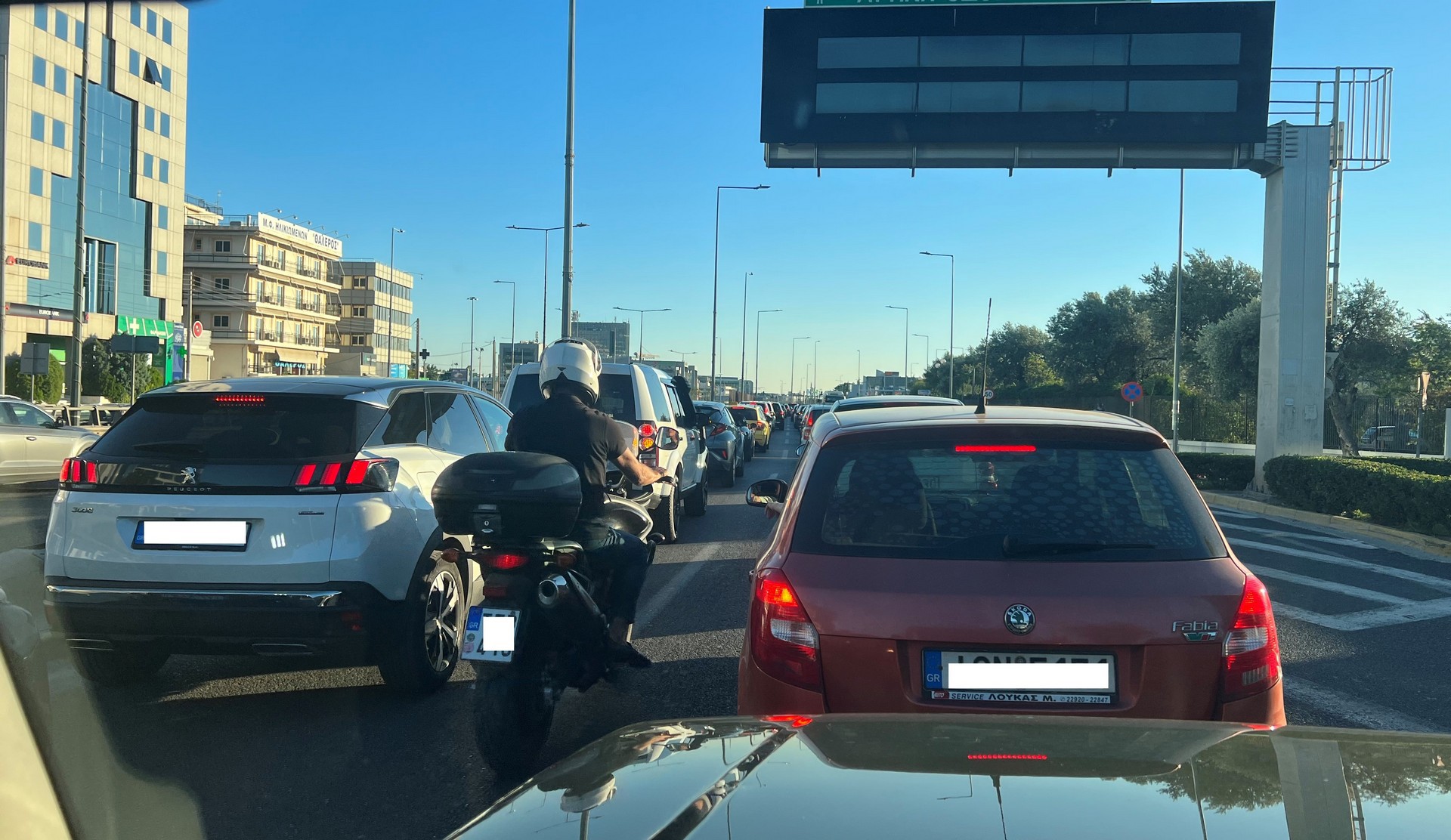 Η κίνηση τώρα: Τι γίνεται στην Αθήνα με την απεργία