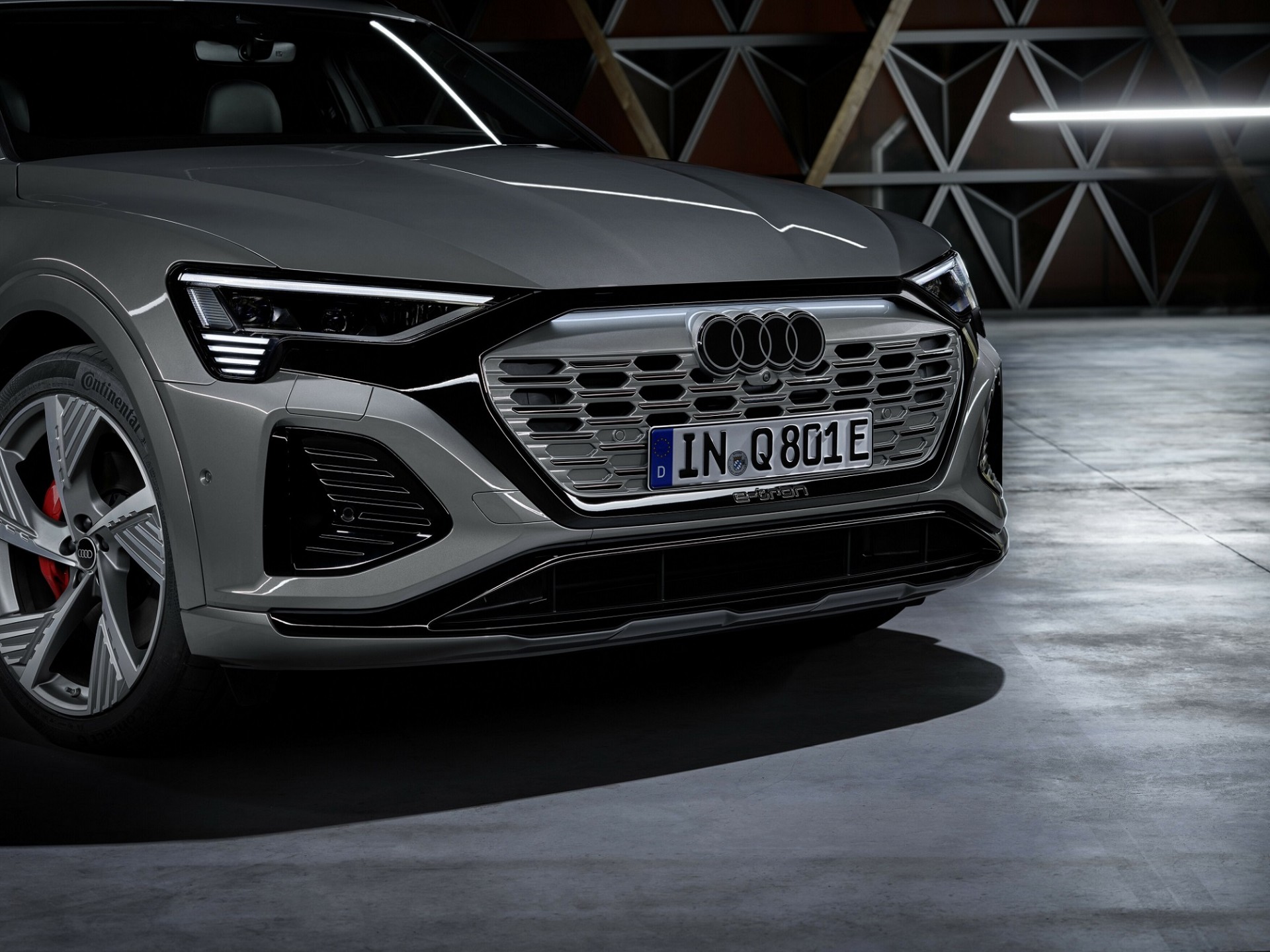 Πώς και γιατί αλλάζει το σήμα της Audi; - Μας μιλούν οι σχεδιαστές της