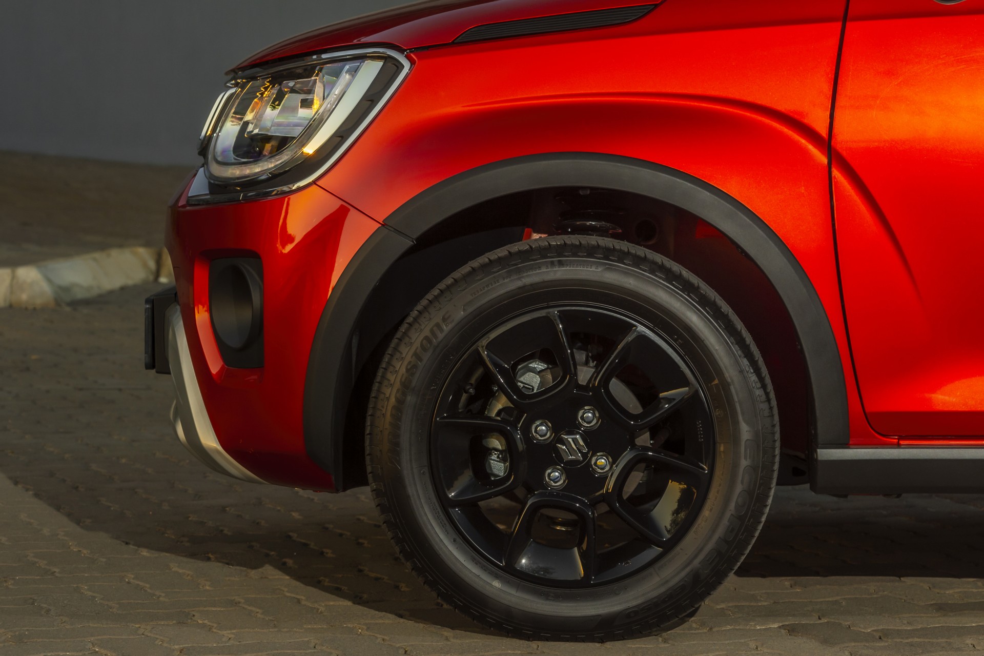 Υβριδικό crossover με μηδενικά Τέλη, ούτε 5 lt/100 km και τιμή 15.880  € - Ποιο είναι;