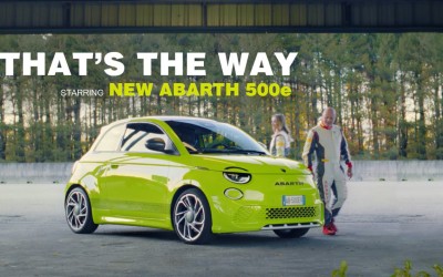 Video: Ένας πρωταθλητής WRC, η κόρη του και το ηλεκτρικό Abarth 500e