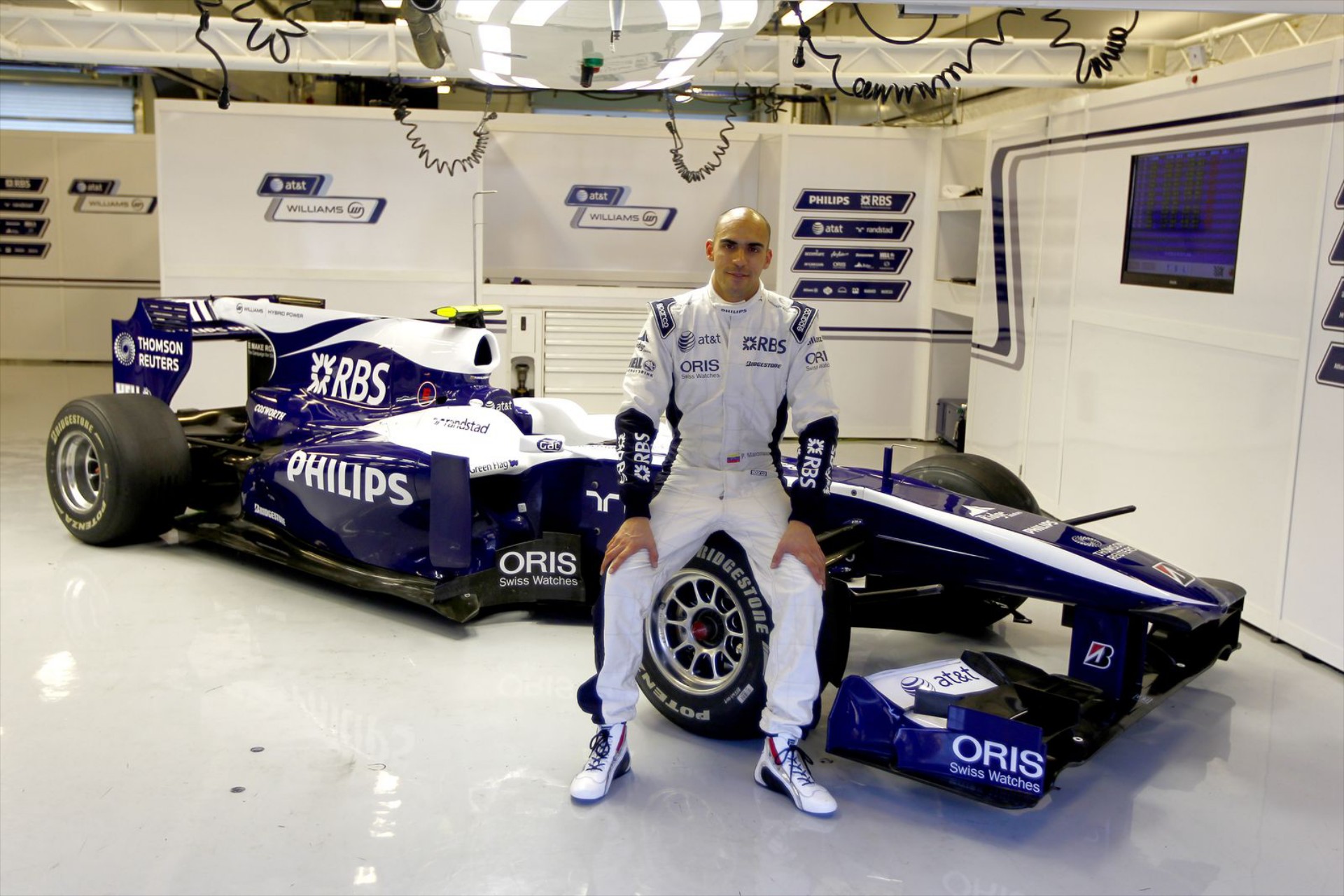 F1: O Maldonado δίπλα στον Barrichello