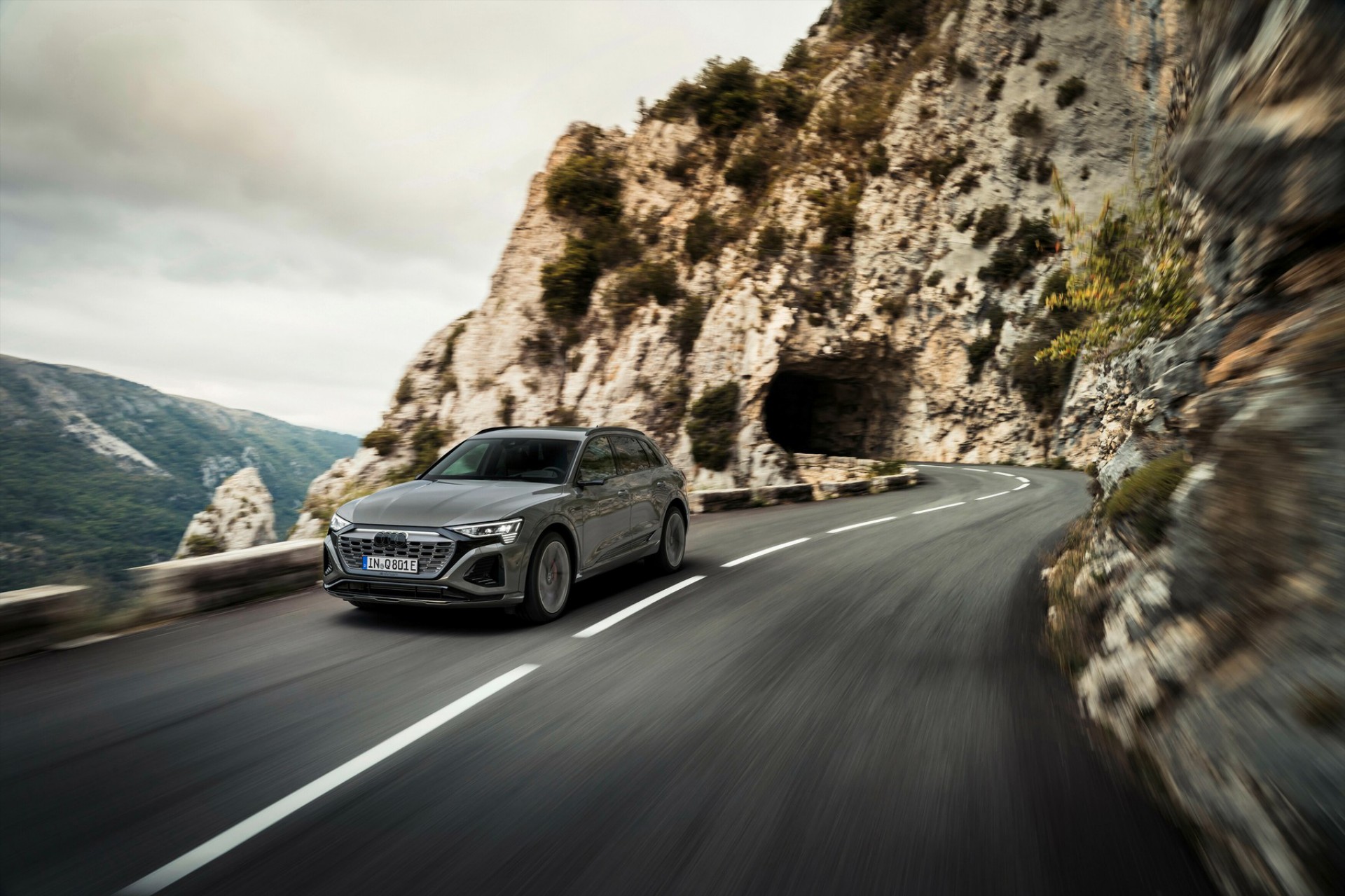 Οι τιμές του νέου Audi Q8 e-tron – Πότε έρχονται τα πρώτα αυτοκίνητα 