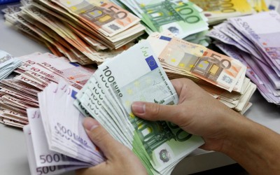 Έκπτωση-ρεκόρ στην ελληνική αγορά: Ποιο μοντέλο έγινε... 29.000 € φτηνότερο;