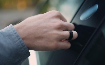 Το δαχτυλίδι που καταργεί το κλειδί του αυτοκινήτου!