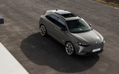 Νέο DS 7: Τα 7 σημεία που βελτιώθηκε τώρα που «έχασε» το Crossback