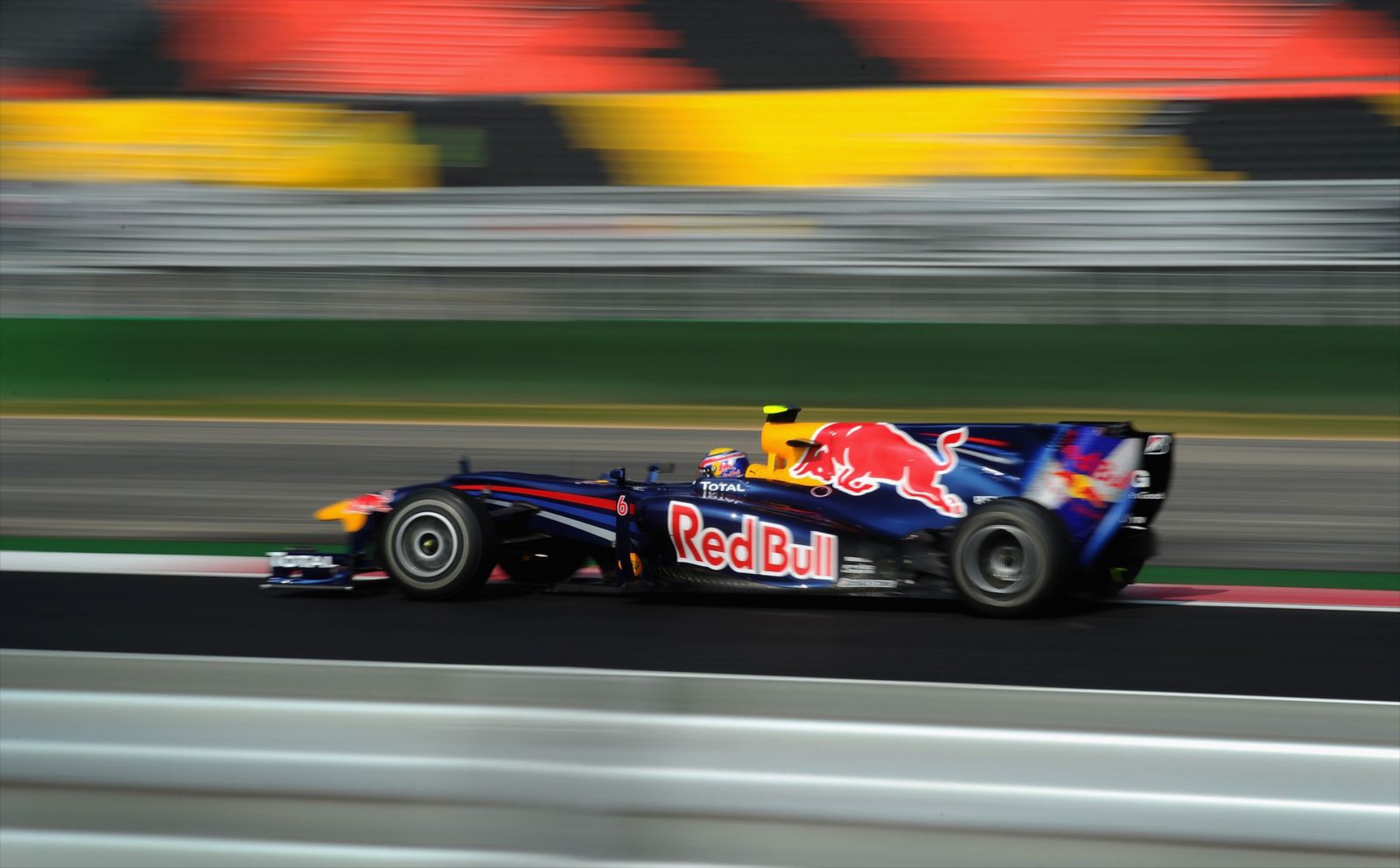 F1: Με ραγισμένο ώμο έτρεχε ο Webber στους τελευταίους αγώνες