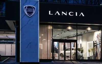 Επίσημο: Οι Lancia Ypsilon και Delta επιστρέφουν ως ηλεκτρικές
