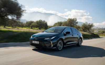 Στην Ελλάδα η νέα Toyota Corolla Sedan (Τιμές)