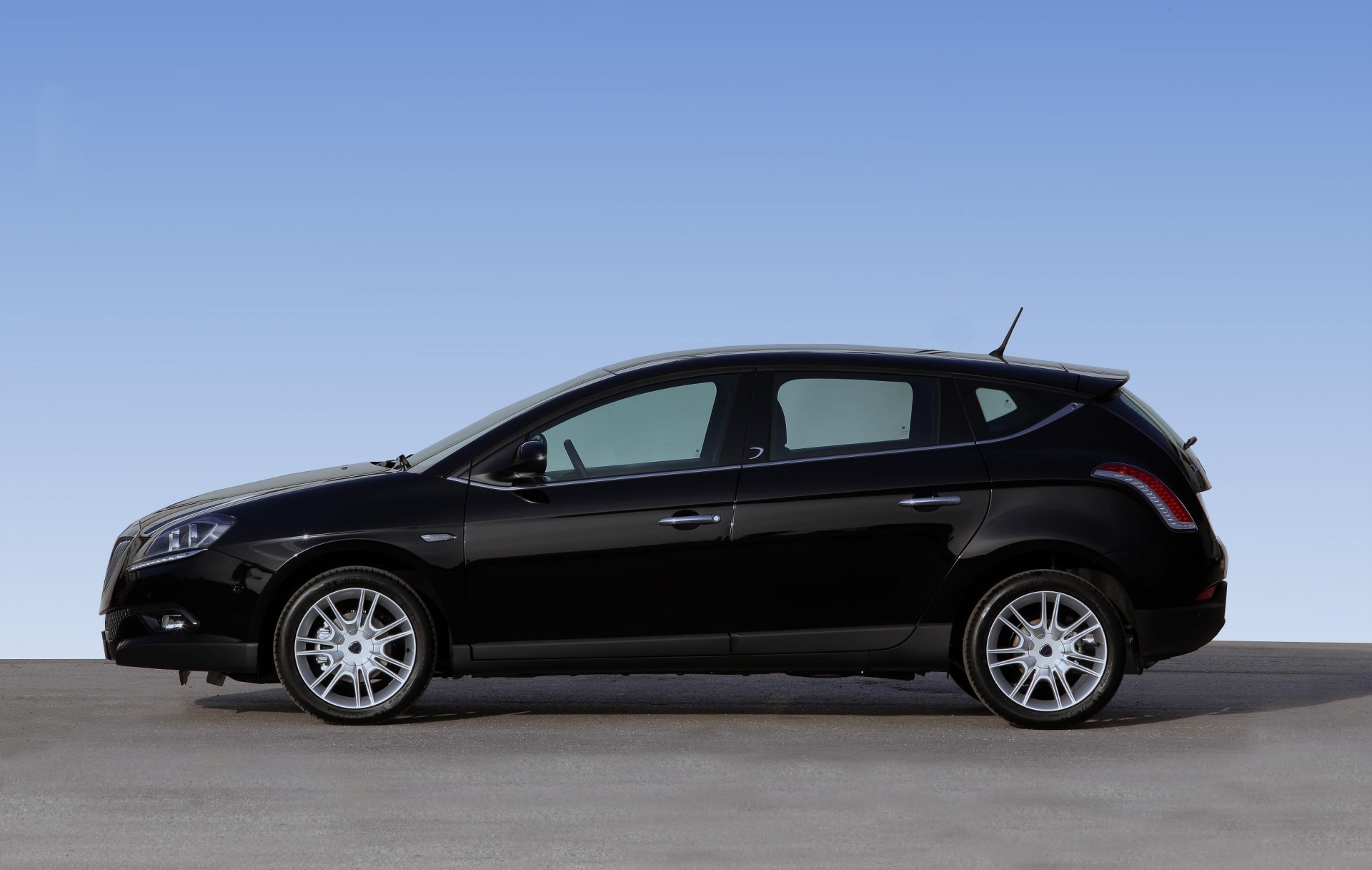 Lancia: Ενδεικτικές τιμές με απόσυρση