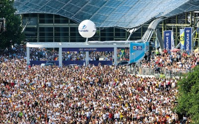 Η Hyundai συνεχίζει να «παίζει» μπάλα