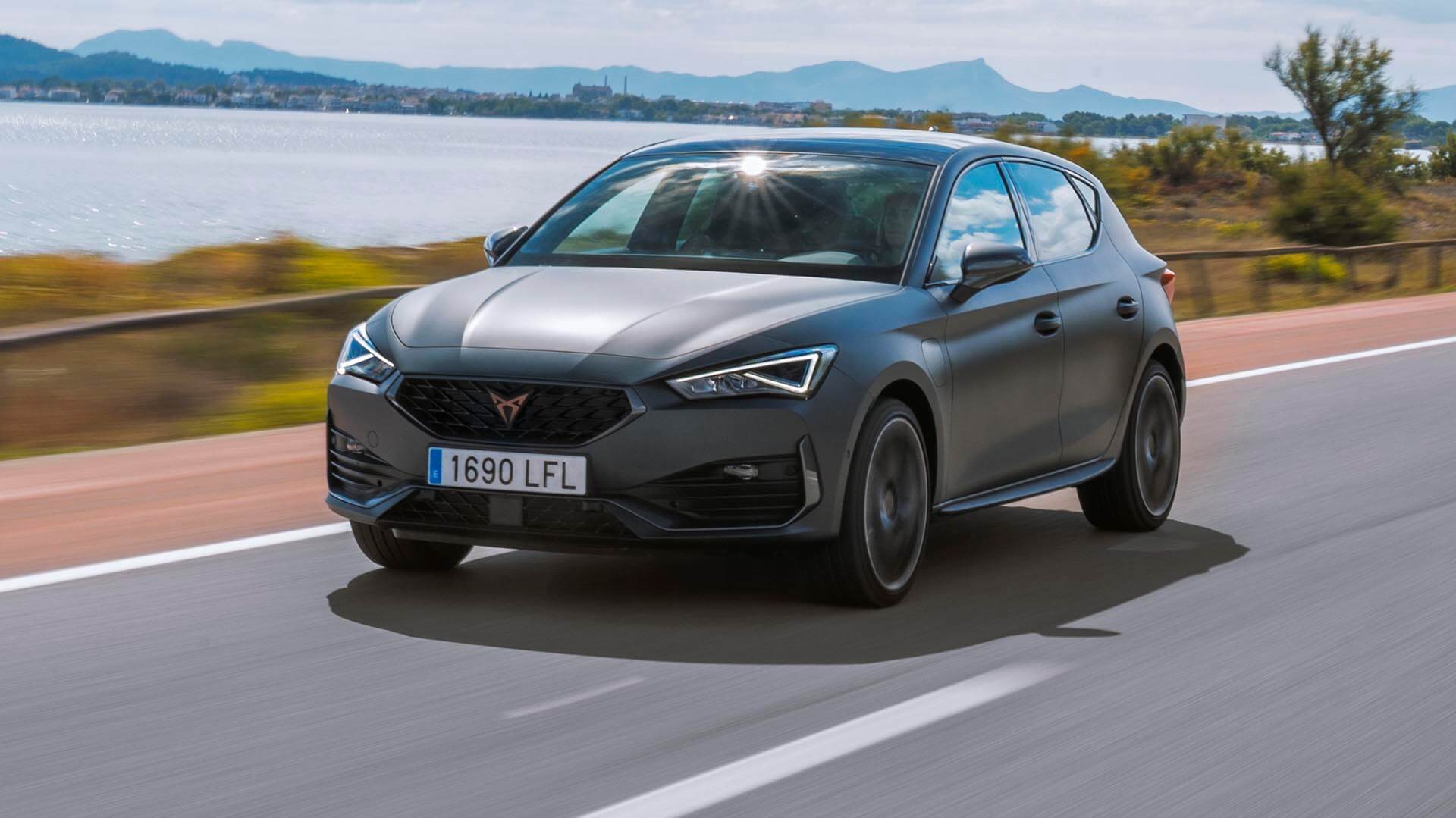 To CUPRA Leon τώρα και με κινητήρα diesel – Οι πρώτες τιμές