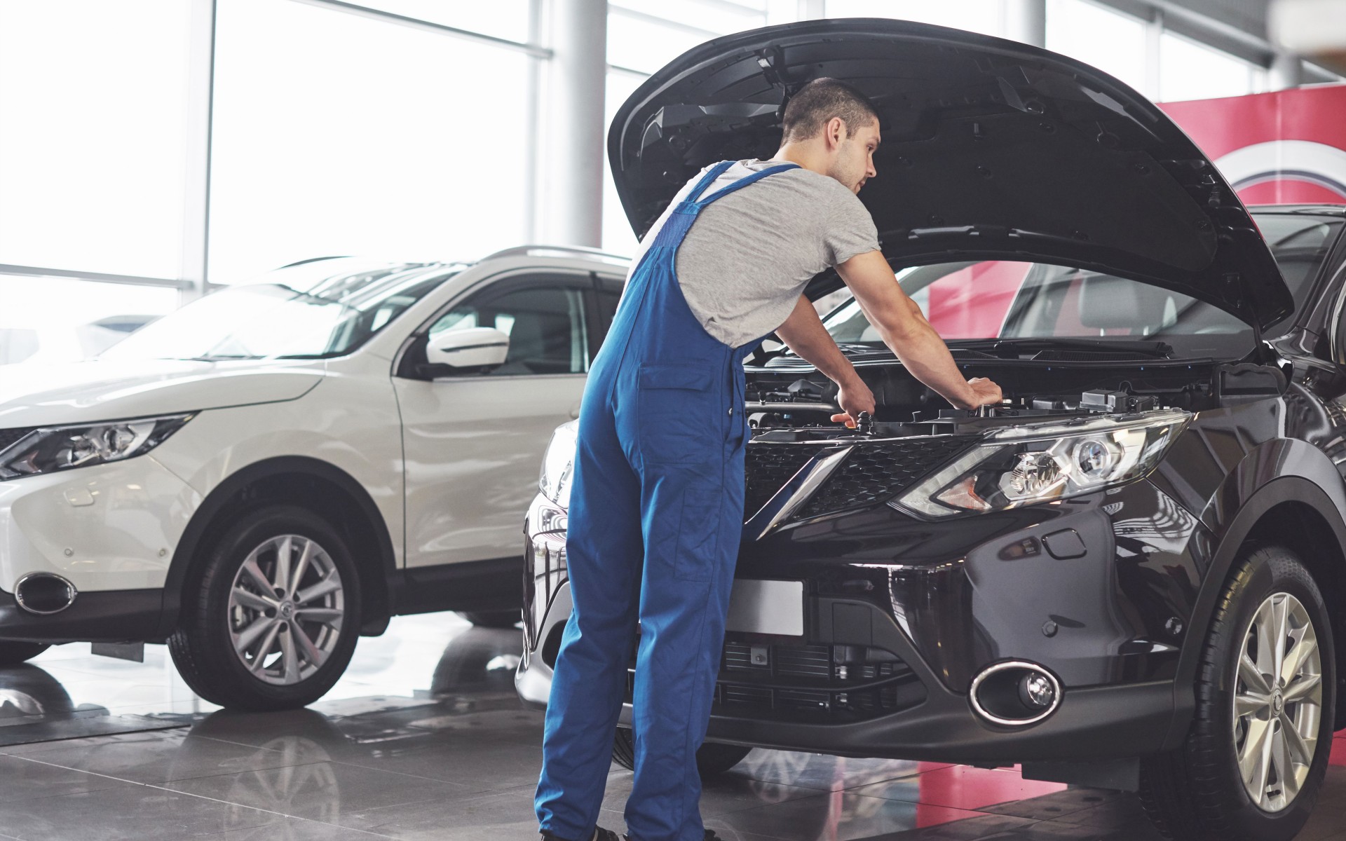 Ποια μάρκα προσφέρει τώρα φθηνότερα service για παλαιότερα μοντέλα;