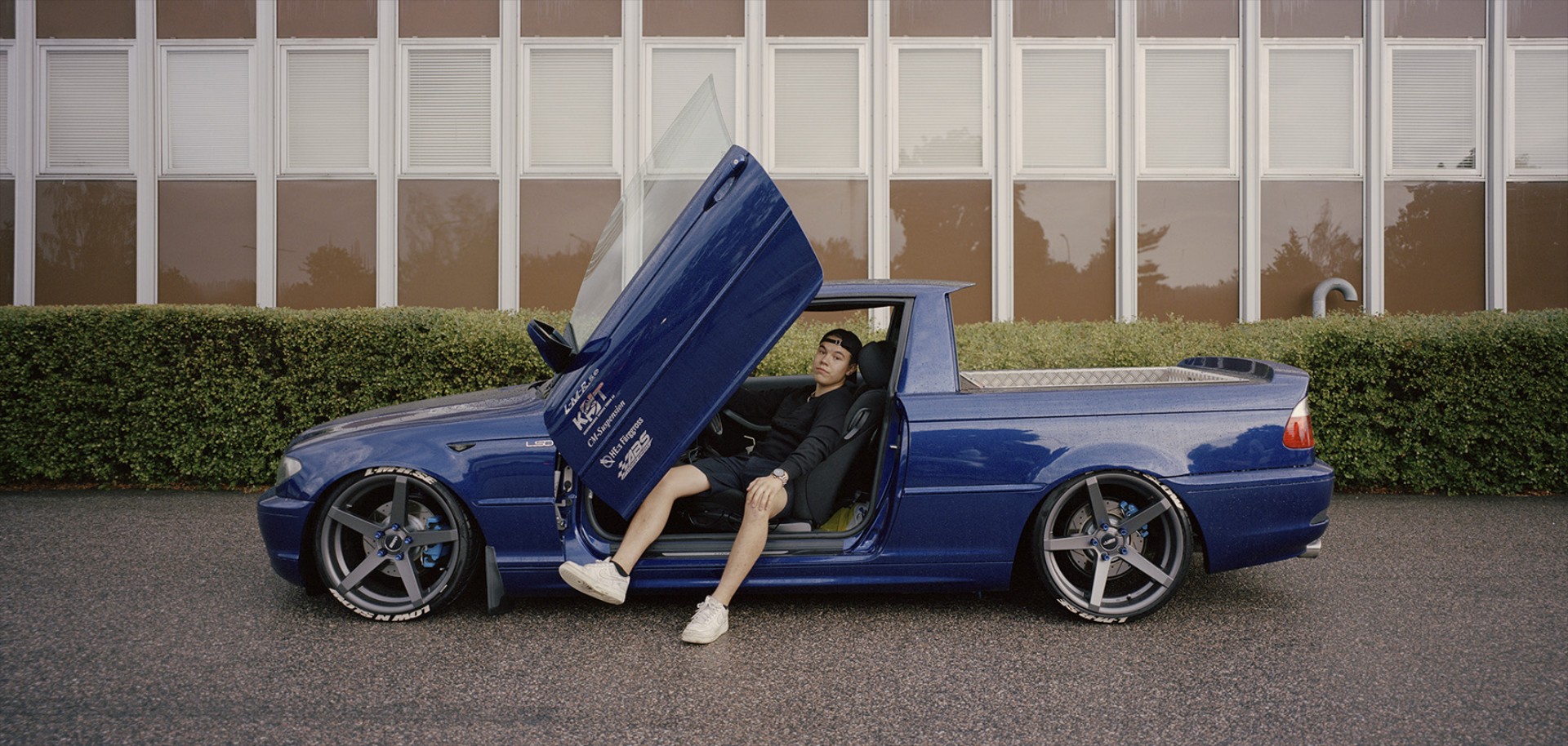 Απίστευτο: Πού οδηγούν χωρίς δίπλωμα από 15 ετών, μόνο με μία προϋπόθεση;