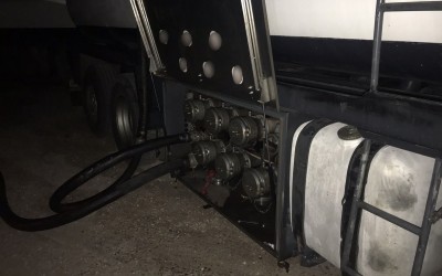 ΑΑΔΕ: «Στα πράσα» 15 βυτία με διαλύτες για τη νόθευση βενζίνης