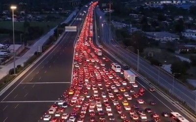 Πανικός στην επιστροφή του Πάσχα – Ατελείωτες οι ουρές [video]