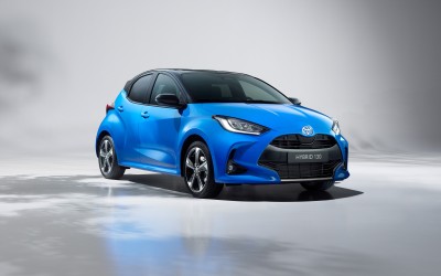 Toyota Yaris: Νέα, πιο δυνατή υβριδική έκδοση