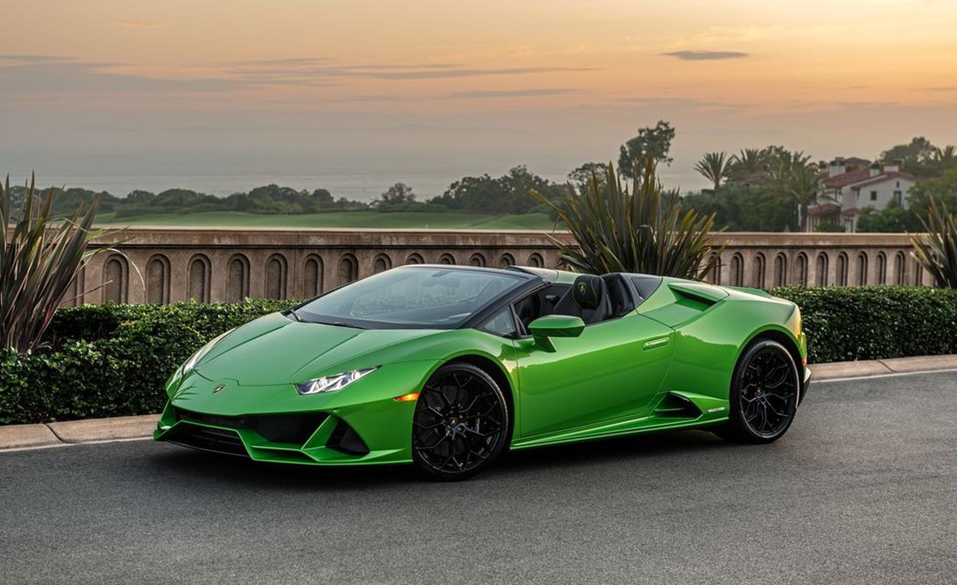 Έπιασε 230 km/h με Lamborghini, του κατέσχεσαν το αυτοκίνητο!
