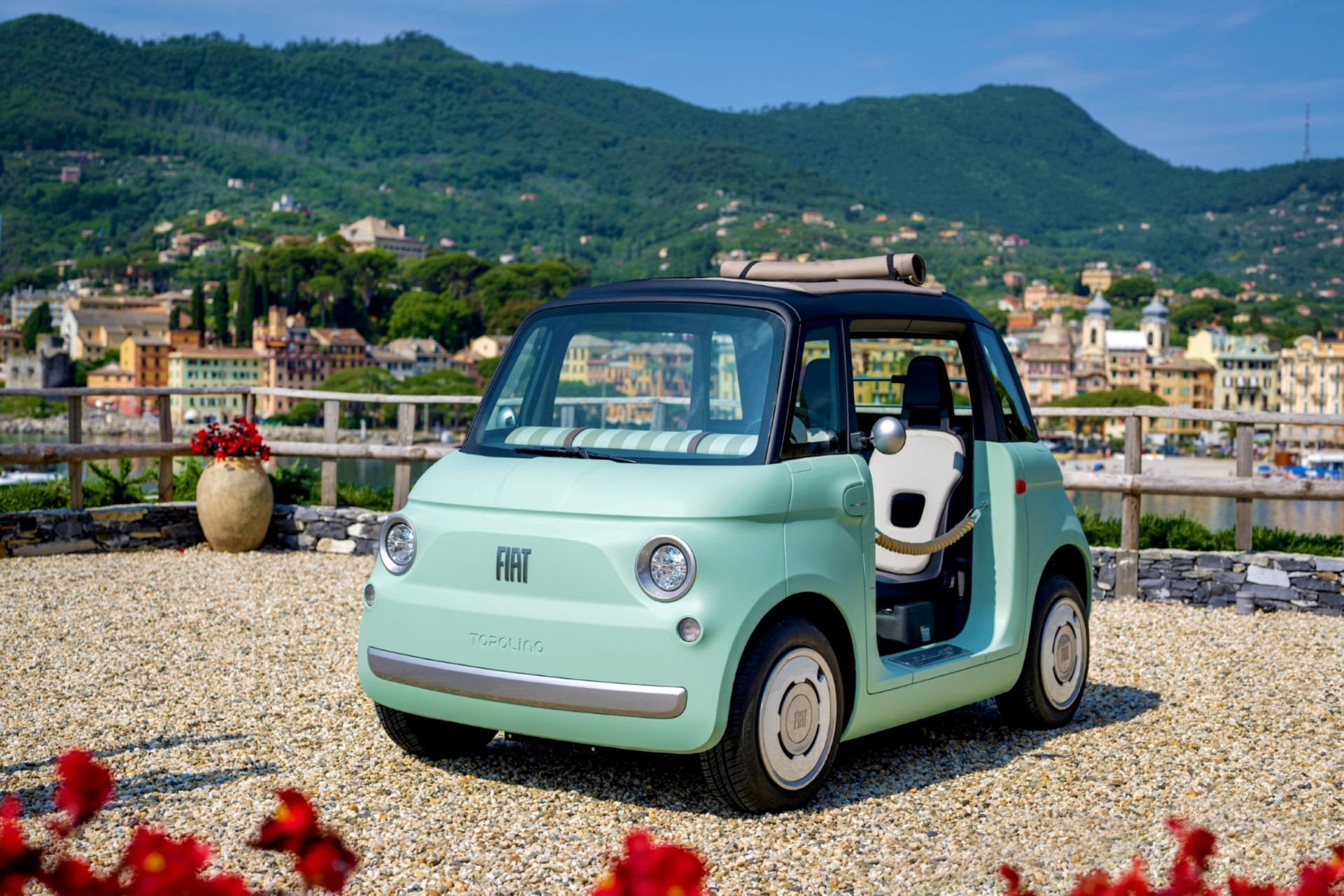 Νέο FIAT Topolino: Το απόλυτο gadget για το καλοκαίρι [video]