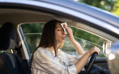 Καύσωνας «Κλέων»: Ποια αυτοκίνητα πρέπει να μείνουν ακινητοποιημένα αυτές τις ημέρες;