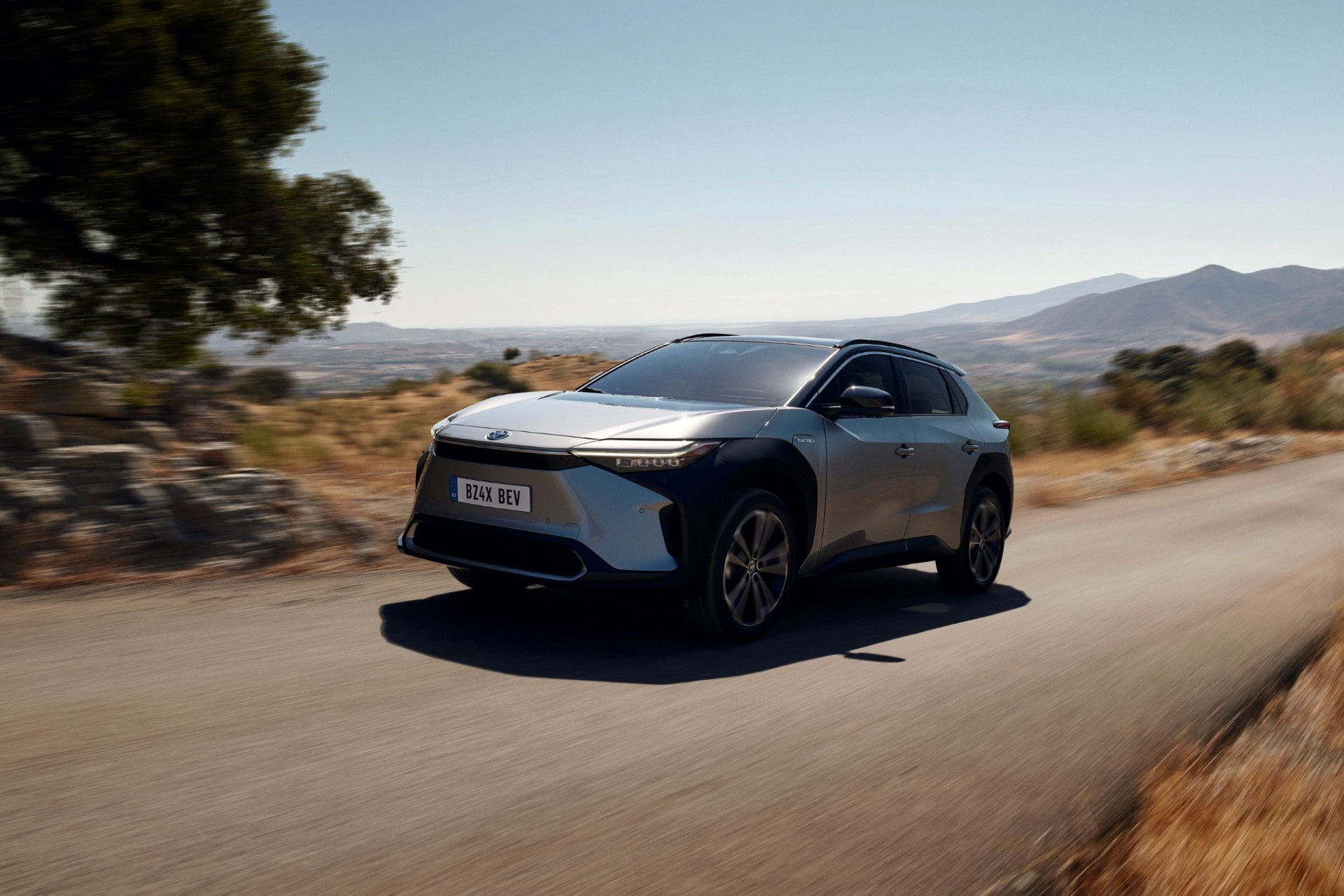 Τιμές και εκδόσεις του Toyota bZ4X στην Ελλάδα