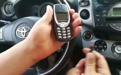 Νέα απάτη – Κλέβουν αυτοκίνητα σε 30 δευτερόλεπτα με Nokia 3310 (videos)